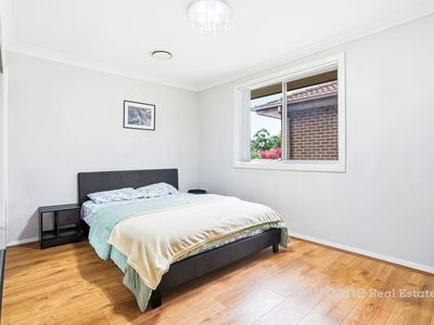 10 / 15 Carter Street, Seven Hills