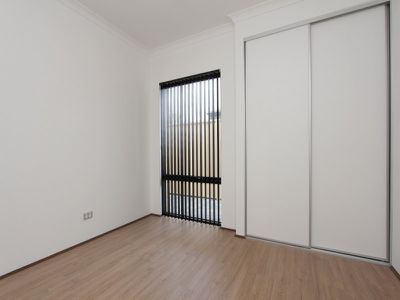 63 Ballycastle Loop, Canning Vale