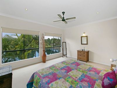 4 Masthead Quay, Noosa Waters