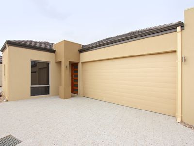 33B Apara Way, Nollamara