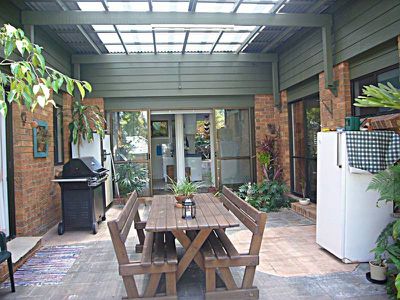 5 Lillian Court, Rochedale South