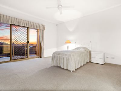 8 Rossiter Way, Winthrop