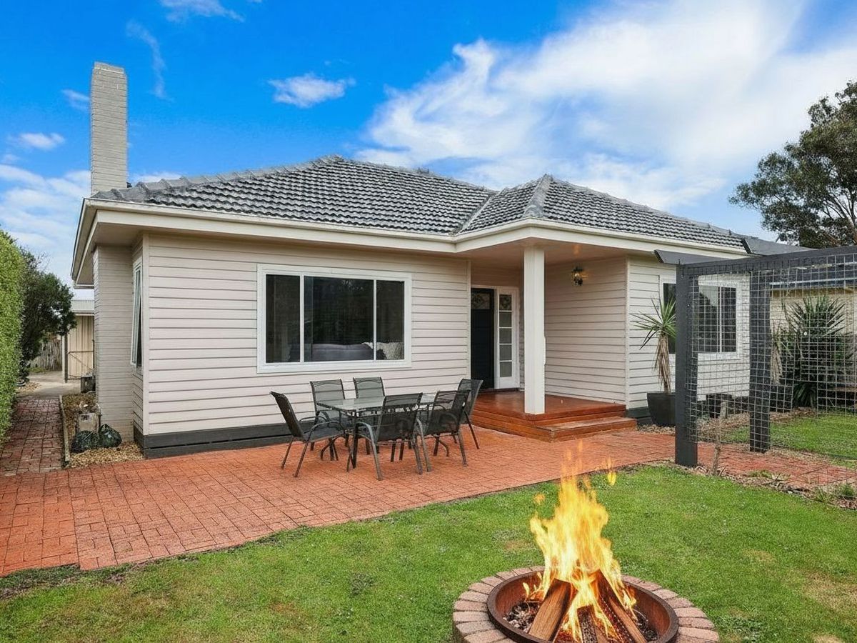 61 Blair Street, Portland - Image 1