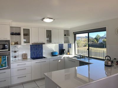 1 / 44 Banksia Drive, Kingaroy