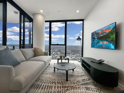 25902 / 16 Casino Drive, Broadbeach