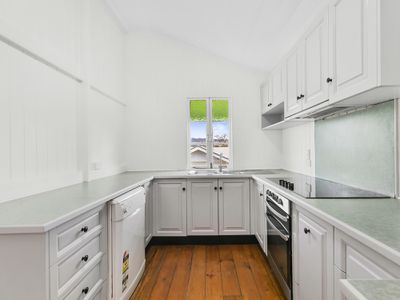 6 VERNON STREET, Nambour