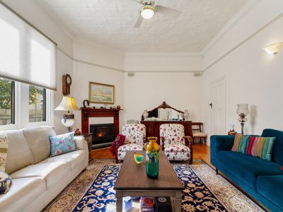 207 Desailly Street, Sale