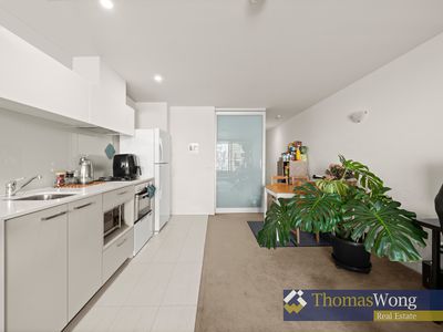 1307 / 200 Spencer Street, Melbourne