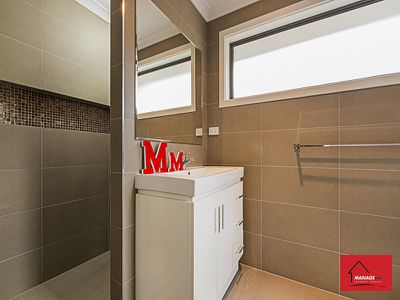 11 Annie Douglas Street, Casey