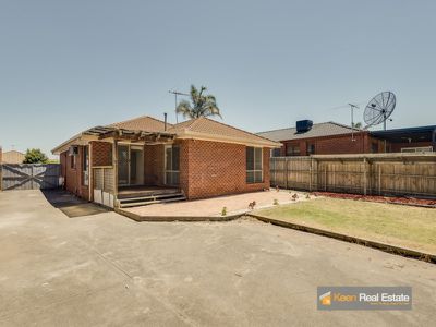 16 Pinnacle Way, Hampton Park