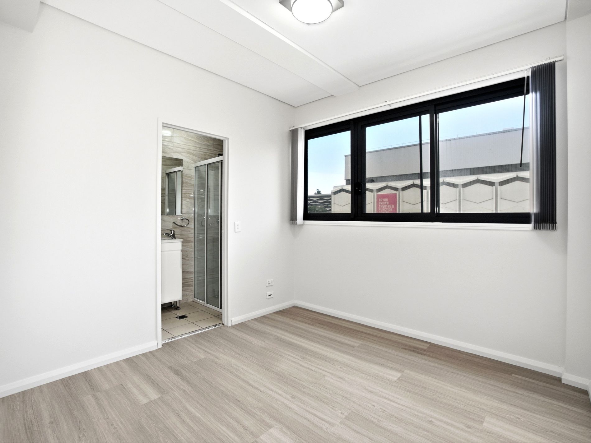 B202 / 75 Rickard Rd, Bankstown