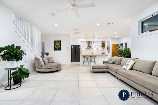 2 / 19 Killowill Avenue, Paradise Point