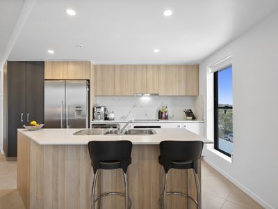 33 / 9 Koel Circuit, Peregian Springs