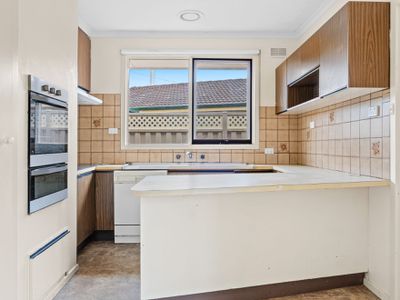 37 Marlborough Crescent, Hoppers Crossing