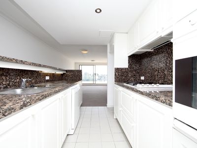 1101 / 12 Glen Street, Milsons Point