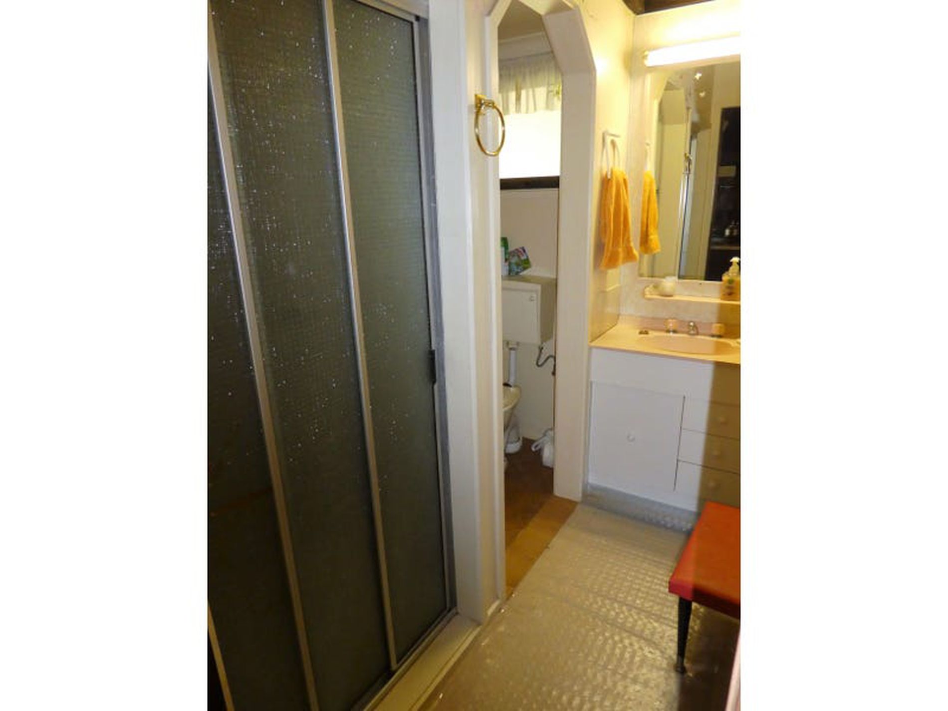 550 Telegraph Rd, Seymour