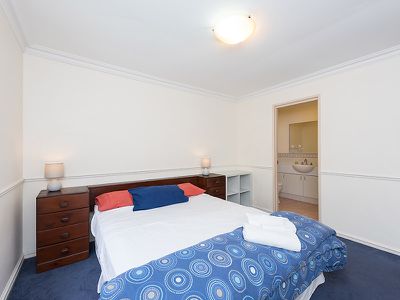 30 / 125 Wellington Street, East Perth