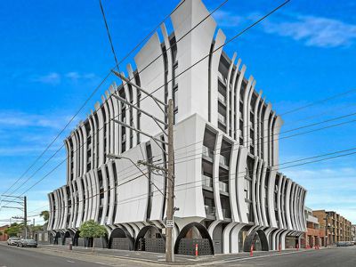 706 / 51 Napoleon Street, Collingwood