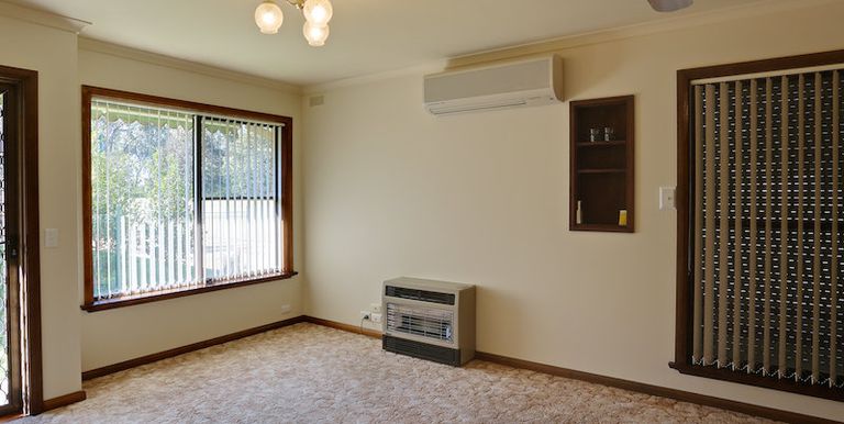 2 / 68 Kirkland, Euroa