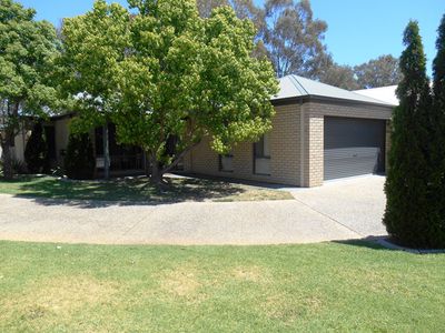 1 / 29 IRON WAY, Wodonga