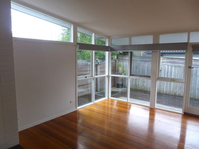 1 / 189 Barrabool Road, Highton