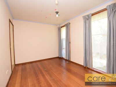 5 Green Valley Crescent, Hampton Park