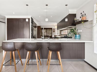 17-19 St Elmo Crescent, Highton