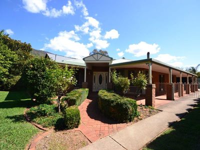 4 Lambert Street, Tawonga