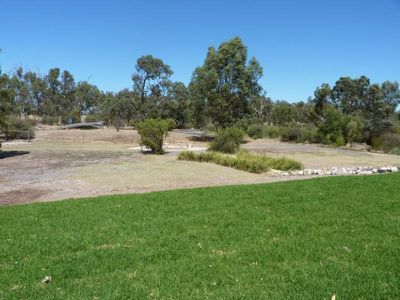 135 Barnes Boulevard, Horsham