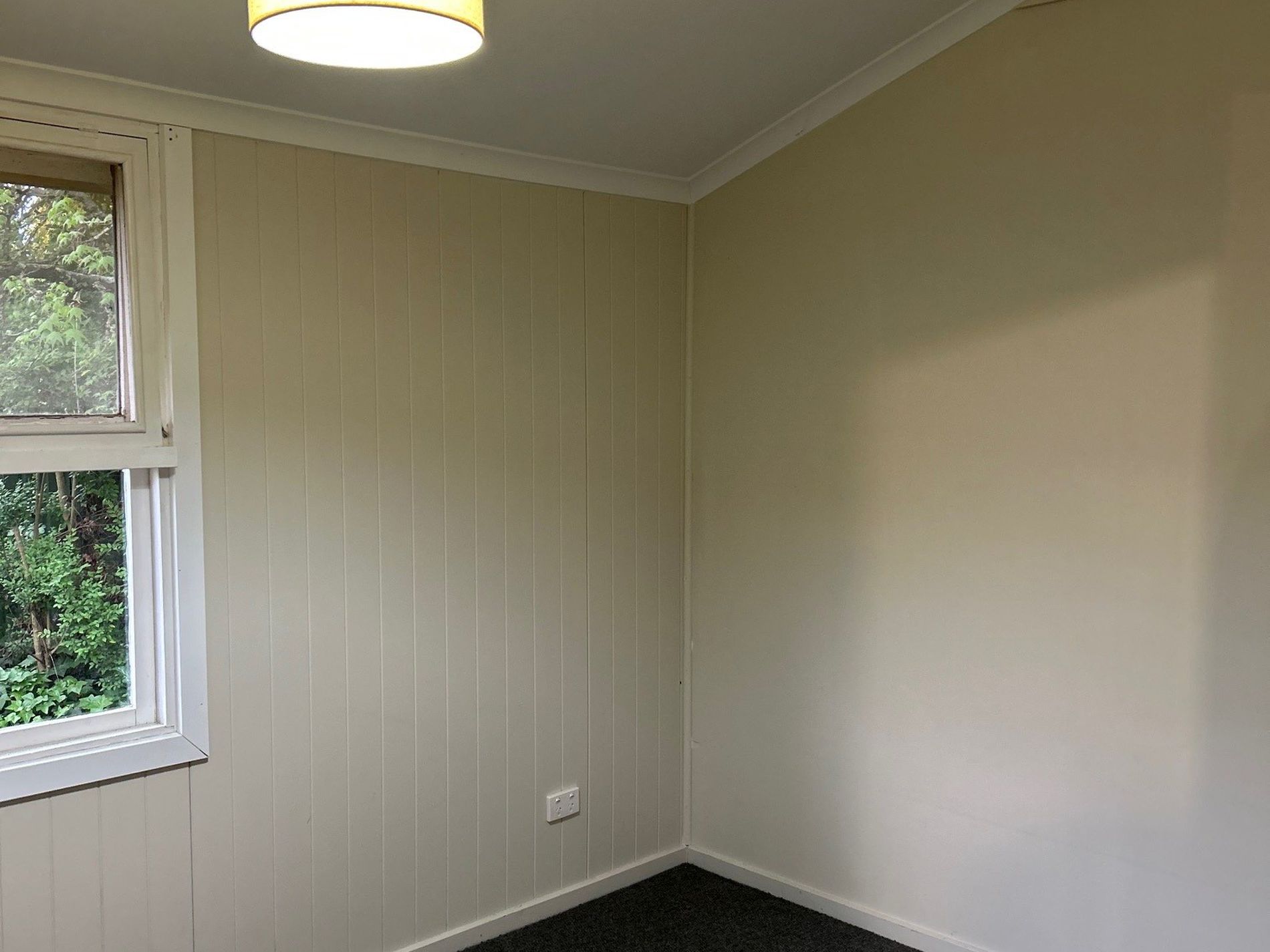 17 Freeburgh Avenue , Mount Beauty