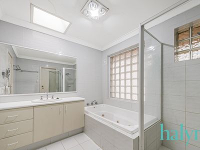 21 Methuen Way, Duncraig