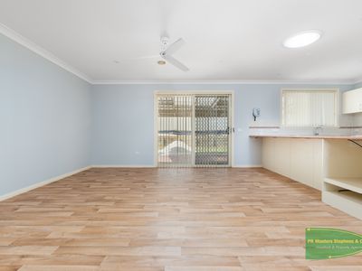 9 Darwin Drive, Llanarth