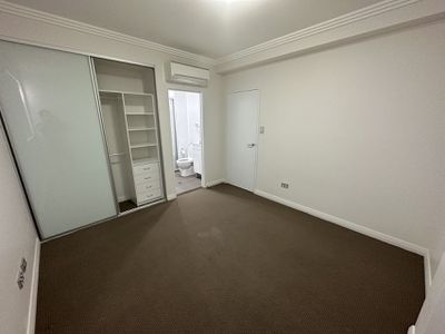 J313 / 81-86 Courallie Ave, Homebush West