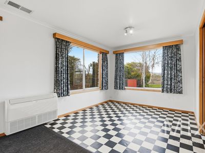 20 Jordan Downs Drive, Brighton