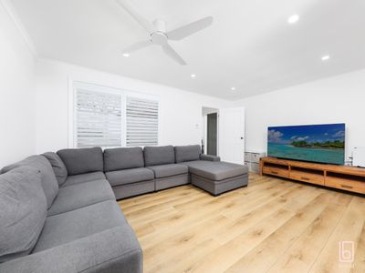 60 Rosella Circuit, Blue Haven