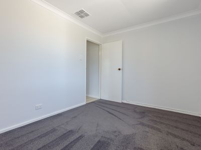 1 Abingdon Road, Swan View