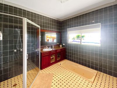 6 Brahman Street, Forbes