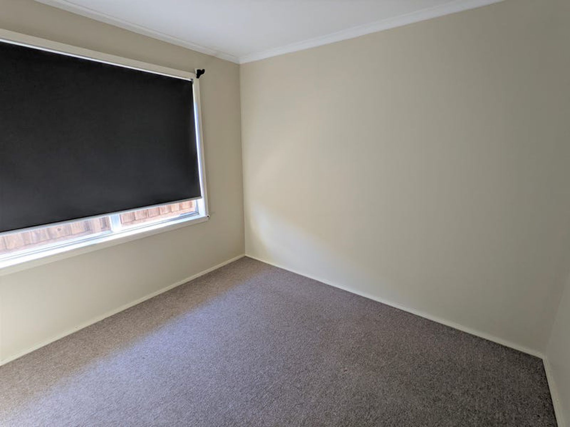 8 Vega Court, Newcomb