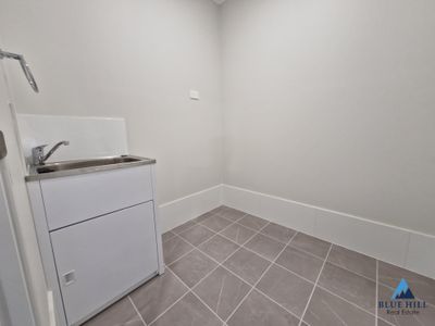 2 / 94 Settlers Boulevard, Chisholm