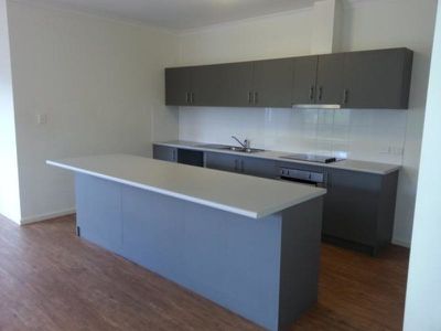 51 / 4 Newman Drive, Newman