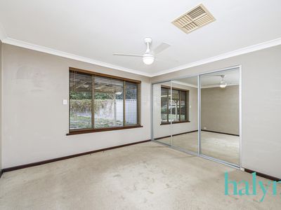 1 Gedling Close, Parkwood