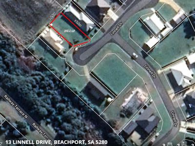 13 LINNELL DRIVE, Beachport