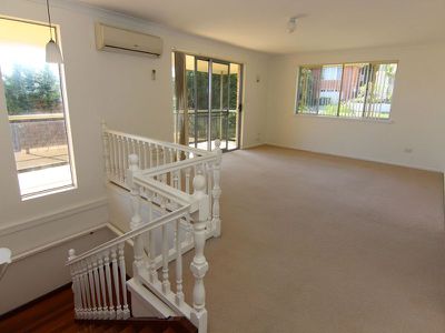 13 Stephen Street, Forster