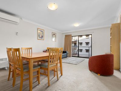 32 / 128 Mounts Bay Road, Perth