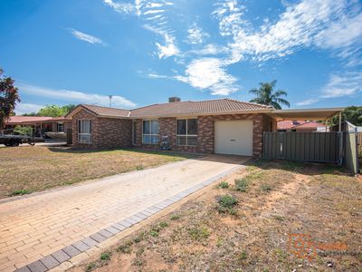 20 Swan Street, Dubbo