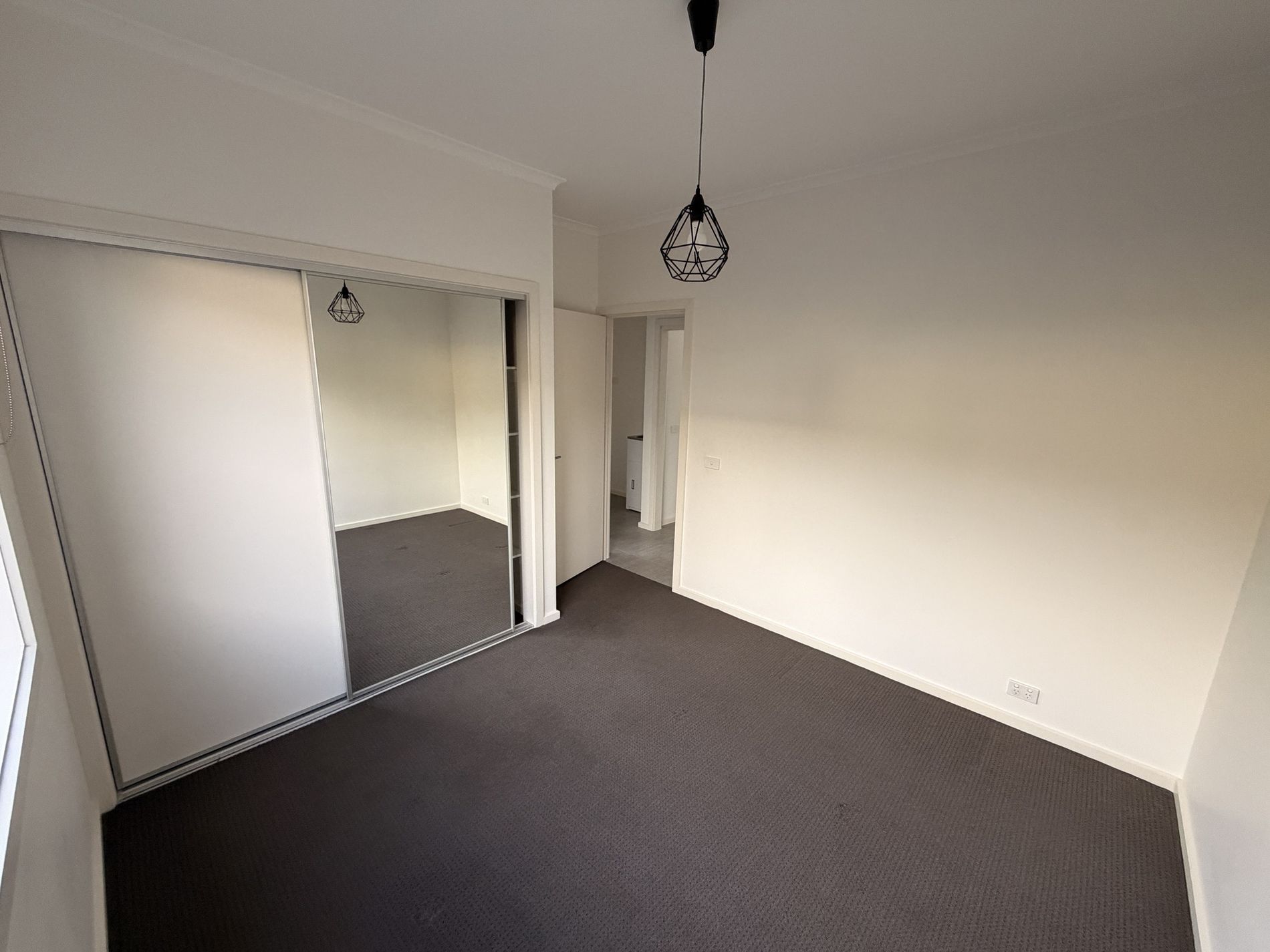 4 / 9 Toyne Avenue, Hamlyn Heights