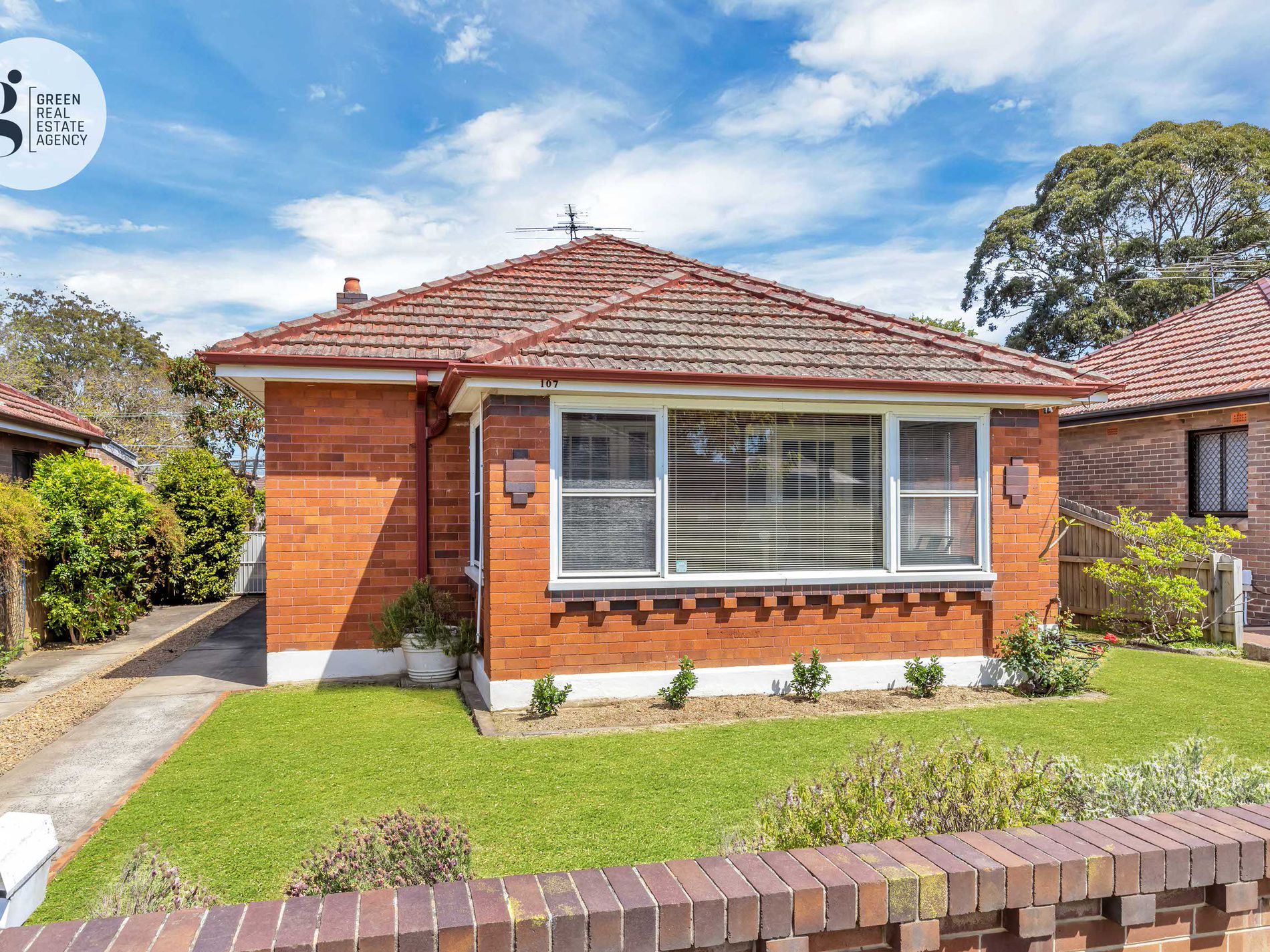 107 Cobham Ave, Melrose Park