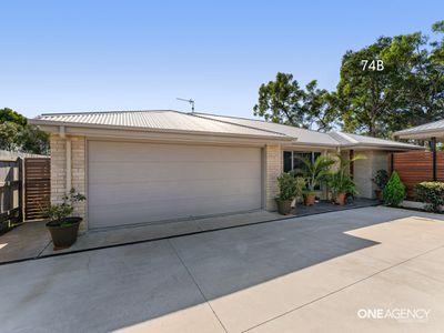 74 Bradman Way, Urangan