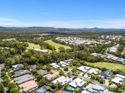 17 Greenside Court, Peregian Springs