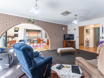 9-11 Clare Avenue, Lockington